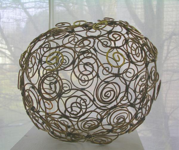 "Transparent sten" - 30 x 23 cm, järntråd
